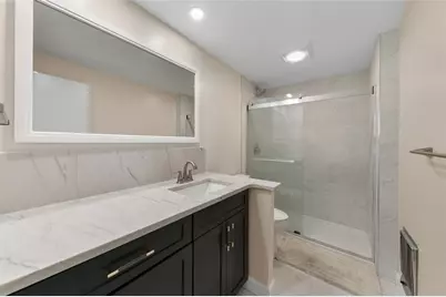 320 Fort Duquesne #8N, Pittsburgh, PA 15222 - Photo 6
