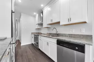 320 Fort Duquesne, Pittsburgh, PA 15222 - Photo 4