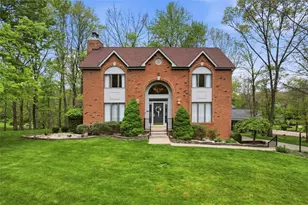 98 Firethorn Rd, Economy, PA 15005 - Photo 1