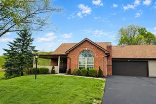 106 Barrington Dr, Collier Township, PA 15071 - Photo 1