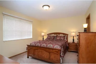 106 Barrington Drive, Collier Township, PA 15071 - Photo 14