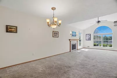 106 Barrington Drive, Collier Township, PA 15071 - Photo 8