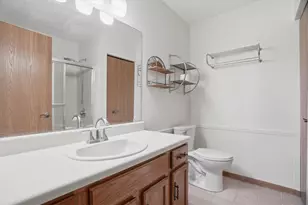 106 Barrington Dr, Collier Township, PA 15071 - Photo 14