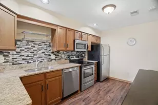 106 Barrington Dr, Collier Township, PA 15071 - Photo 10