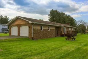 519 Oswald St, Wayne Township, PA 16157 - Photo 4