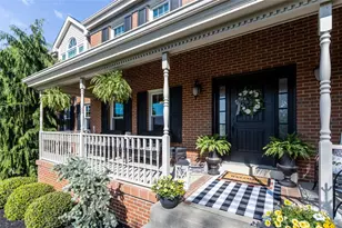 107 Coventry Ct, Peters Township, PA 15317 - Photo 2