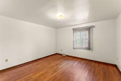 665 Woodland Rd, Canonsburg, PA 15317 - Photo 18