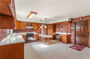 665 Woodland Rd, Canonsburg, PA 15317 - Photo 12