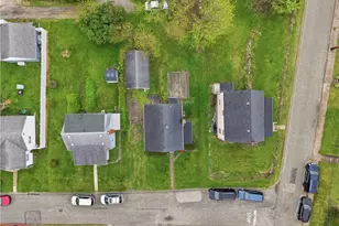 1027 Venice Ave, East McKeesport, PA 15035 - Photo 14