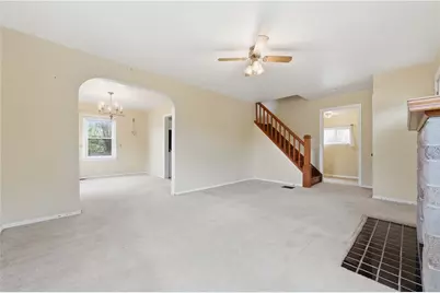 1027 Venice Ave, McKeesport, PA 15035 - Photo 4