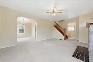 1027 Venice Ave, East McKeesport, PA 15035 - Photo 4