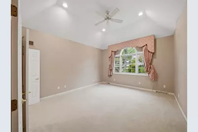 113 Pinehaven Ct, Center Township, PA 15001 - Photo 18