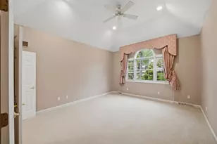 113 Pinehaven Ct, Center Township, PA 15001 - Photo 18