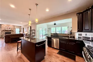 222 Overlook Dr, Peters Township, PA 15317 - Photo 10