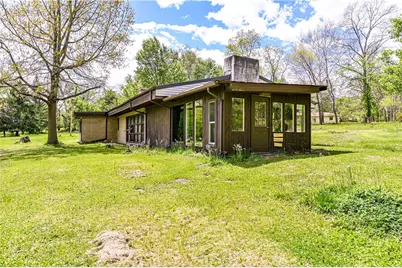 324 Fenfield Dr, Unity Township, PA 15650 - Photo 4