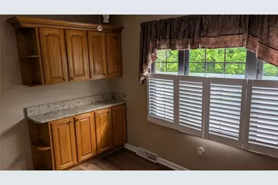 179 London Towne Dr, Pittsburgh, PA 15226 - Photo 4