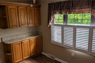 179 London Towne Dr, Pittsburgh, PA 15226 - Photo 4