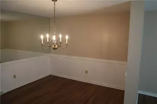 179 London Towne Dr, Pittsburgh, PA 15226 - Photo 10