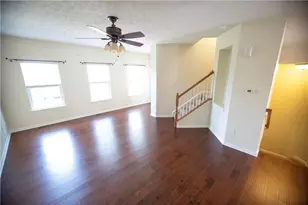 108 Village Pl, Pine Township, PA 15090 - Photo 2