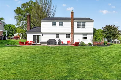 1214 Lamson Circle, Pittsburgh, PA 15241 - Photo 2