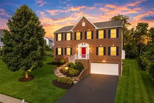 2076 Majestic Dr, North Strabane, PA 15317 - Photo 32