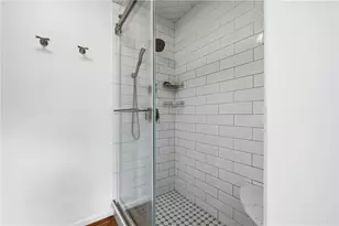 115 Newburn Dr, Pittsburgh, PA 15216 - Photo 20