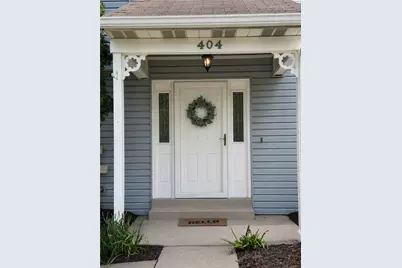 404 Chandler Pl, Pittsburgh, PA 15212 - Photo 2