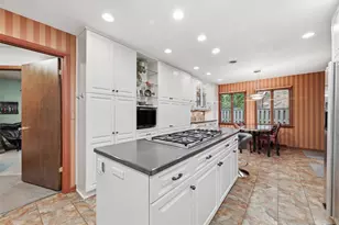 105 Regal Ct, Monroeville, PA 15146 - Photo 16