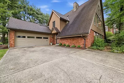 105 Regal Court, Monroeville, PA 15146 - Photo 2