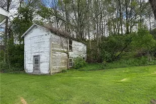 1939 Mahoning Rd, S Mahoning/Plumville, PA 15747 - Photo 24
