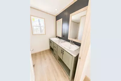 146 Roundtop Circle, Scottdale, PA 15683 - Photo 6