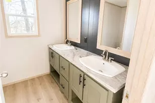 146 Round Top Cir, Scottdale, PA 15683 - Photo 6