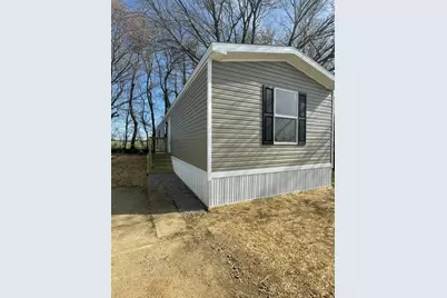 146 Roundtop Circle, Scottdale, PA 15683 - Photo 1