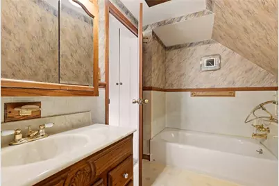 522 E Winter Ave, New Castle, PA 16105 - Photo 8
