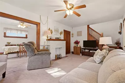 522 E Winter Ave, New Castle, PA 16105 - Photo 2