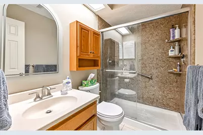 4823 Shamrogue Ct, Hampton, PA 15101 - Photo 18
