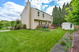 4823 Shamrogue Ct, Hampton, PA 15101 - Photo 22