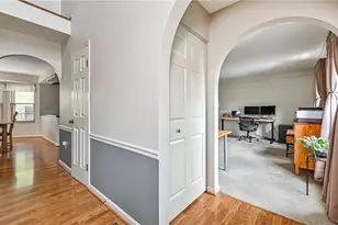 4823 Shamrogue Ct, Hampton, PA 15101 - Photo 4