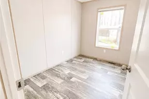 159 Round Top Cir, Scottdale, PA 15683 - Photo 6