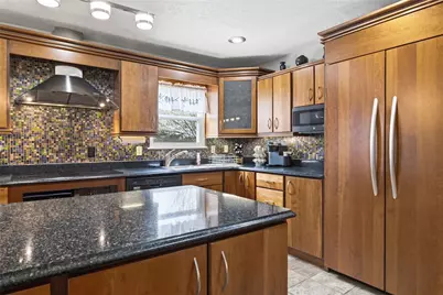 442 Shelbourne Dr, Pittsburgh, PA 15239 - Photo 12