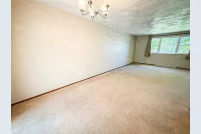 329 S Home Ave, Twp of But NE, PA 16001 - Photo 18