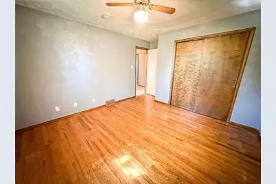 329 S Home Ave, Twp of But NE, PA 16001 - Photo 22