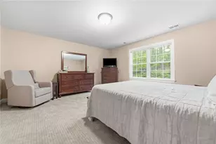 303 Torrey Pine Dr, Adams Township, PA 16046 - Photo 34