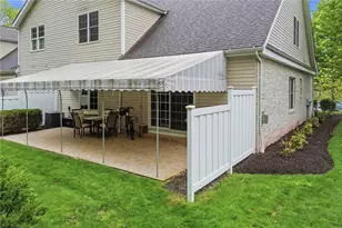 303 Torrey Pine Dr, Adams Township, PA 16046 - Photo 38