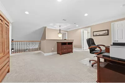 303 Torrey Pine Dr, Adams Township, PA 16046 - Photo 28