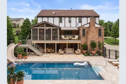 153 Oakwood Road, Peters Township, PA 15317 - Photo 2