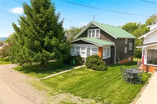 822 Main St, Addison Boro, PA 15411 - Photo 1