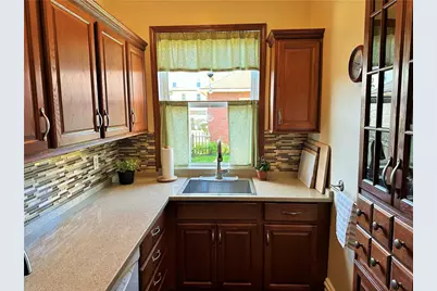425 Wayne Ave, Ellwood City, PA 16117 - Photo 8
