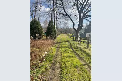 1649 Iselin Rd, Saltsburg Area, PA 15681 - Photo 2