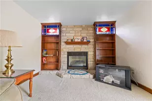 304 Carmell Dr, Pittsburgh, PA 15241 - Photo 20